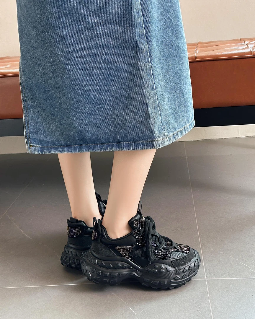 潮牌时尚老爹鞋酒红黑色休闲老爹鞋厚底网红秋季