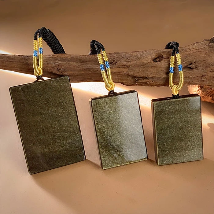 2888/(ZY888-503) 时尚金曜石无事牌吊坠/ 多样性发货 发一件