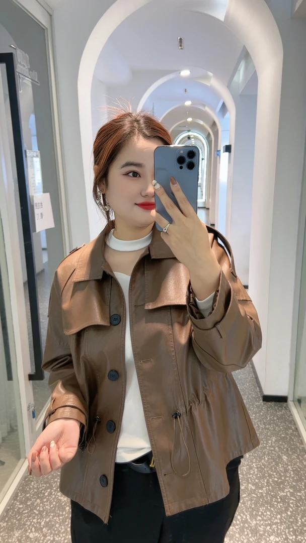 大码2023春秋新款时尚百搭皮衣女网红洋气翻领长袖夹克服外套918