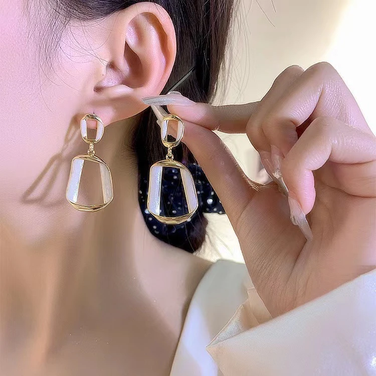 我们的当打之年谷桥同款耳环女高级感气质夸张耳饰时尚个性耳钉潮