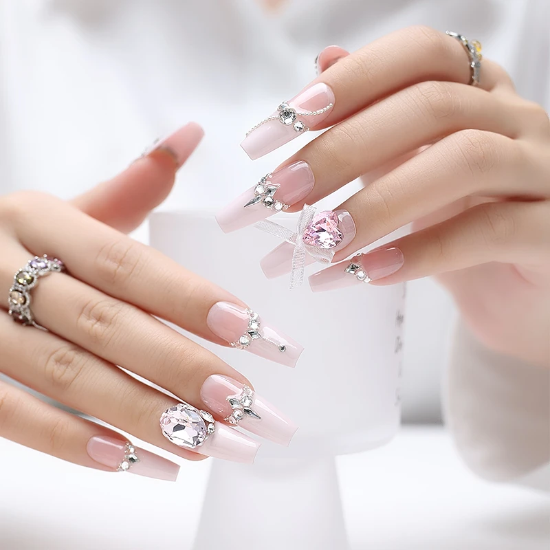 【奶油桃子】纯手工穿戴甲高定制鸽子蛋粉色公主出逃腮红渐变美甲贴