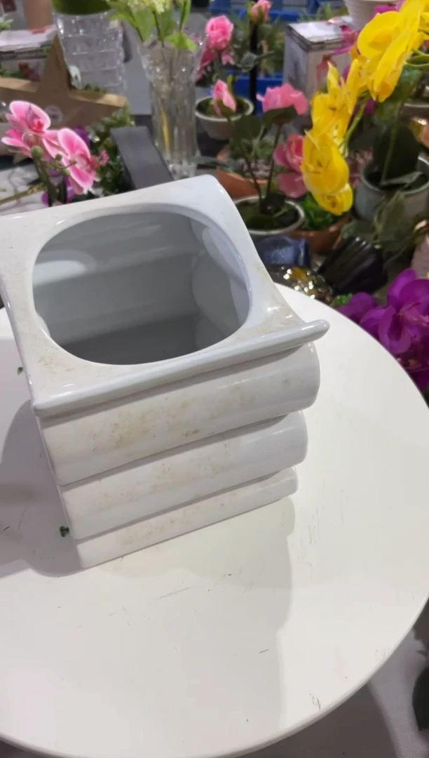 【闪购商品】仿真蝴蝶兰多肉盆栽