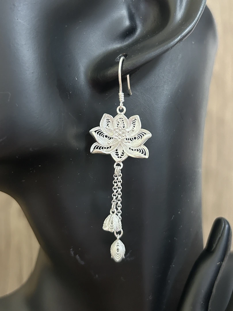 足银耳饰 足银耳环 民族风耳饰 荷花耳环 纯银银饰