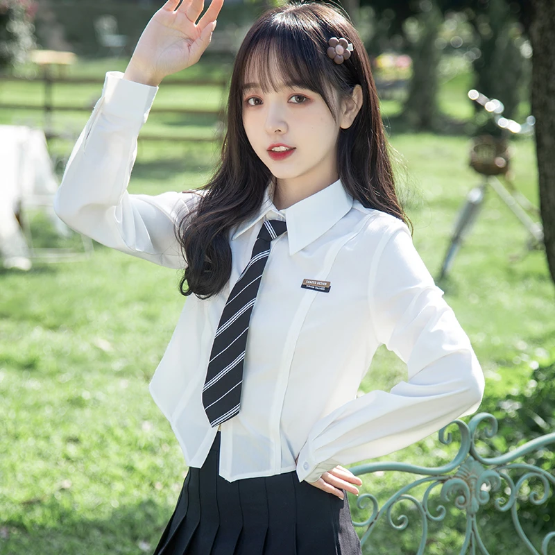 帛卡琪2024春秋新款修身百搭短款长袖衬衫女学院风jk学生白衬衣潮