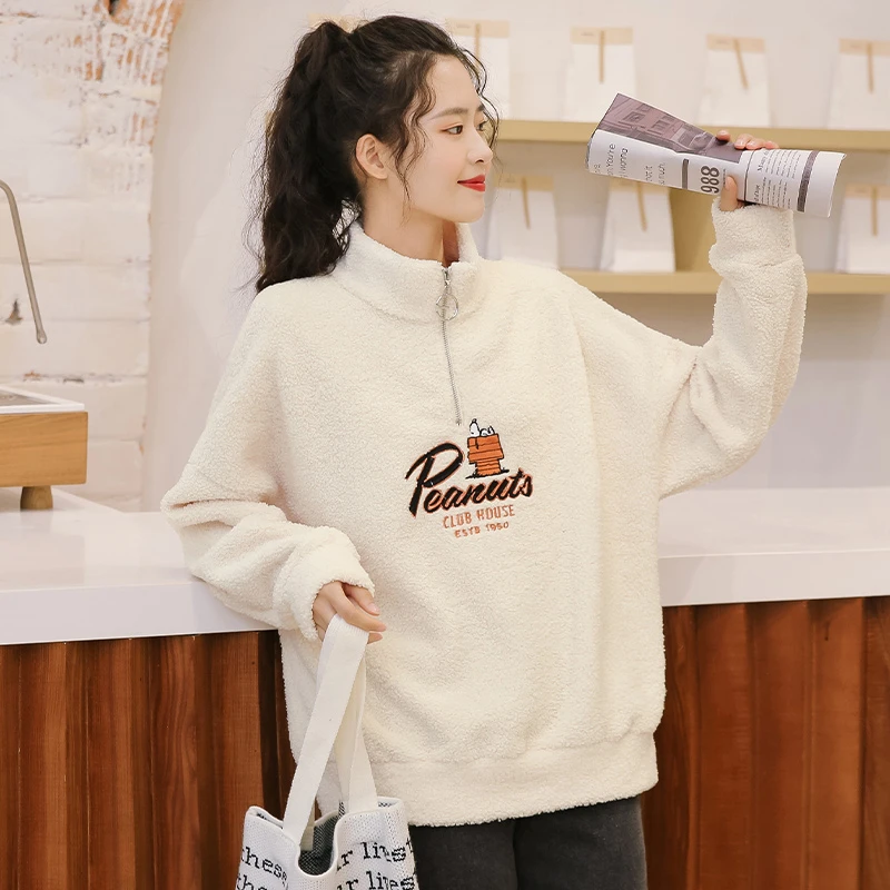 帛卡琪2023新款宽松加厚仿羊羔毛卫衣女冬字母高领上衣加绒外套冬