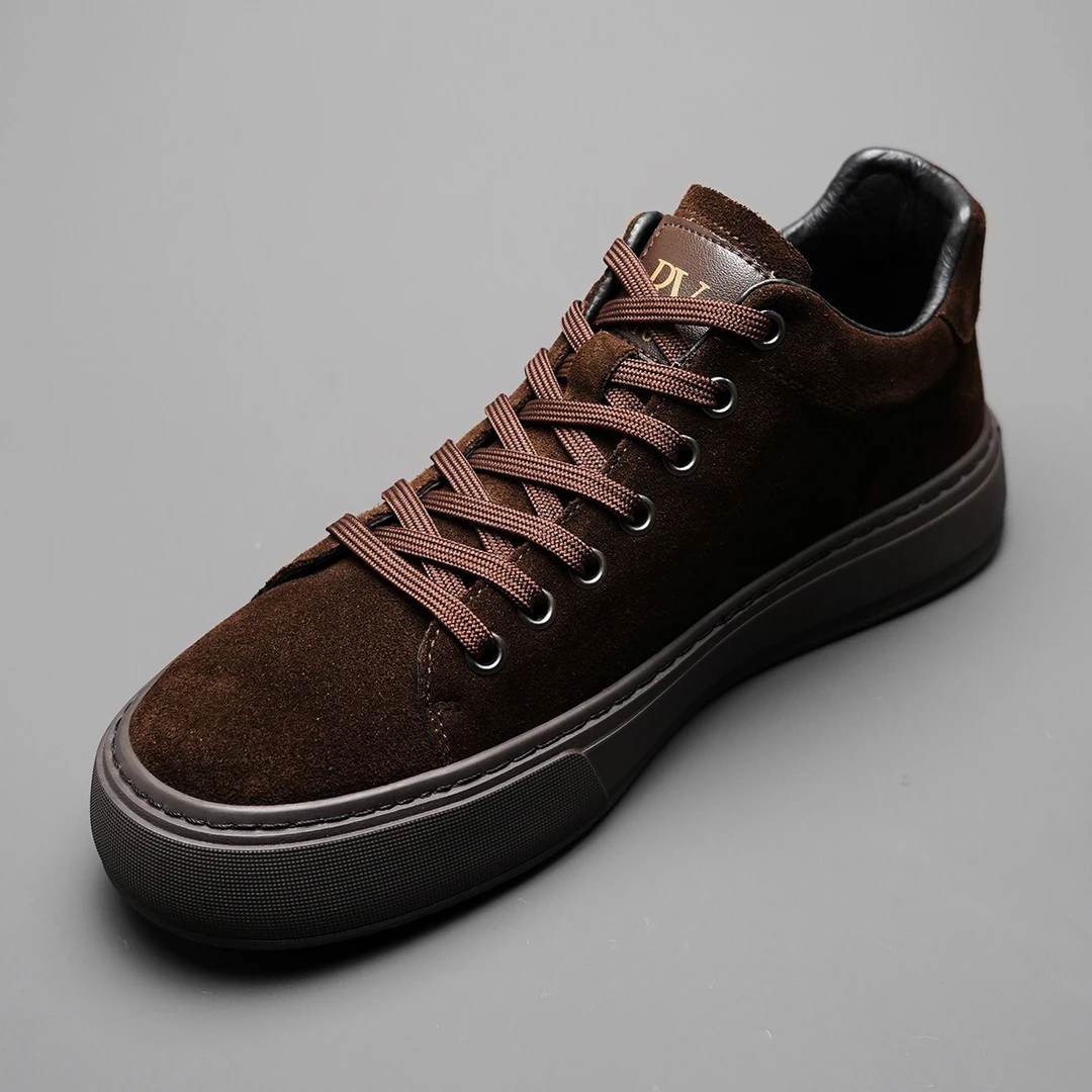 时尚全皮磨砂休闲板鞋磨砂细带休闲皮鞋户外日常潮流皮鞋男