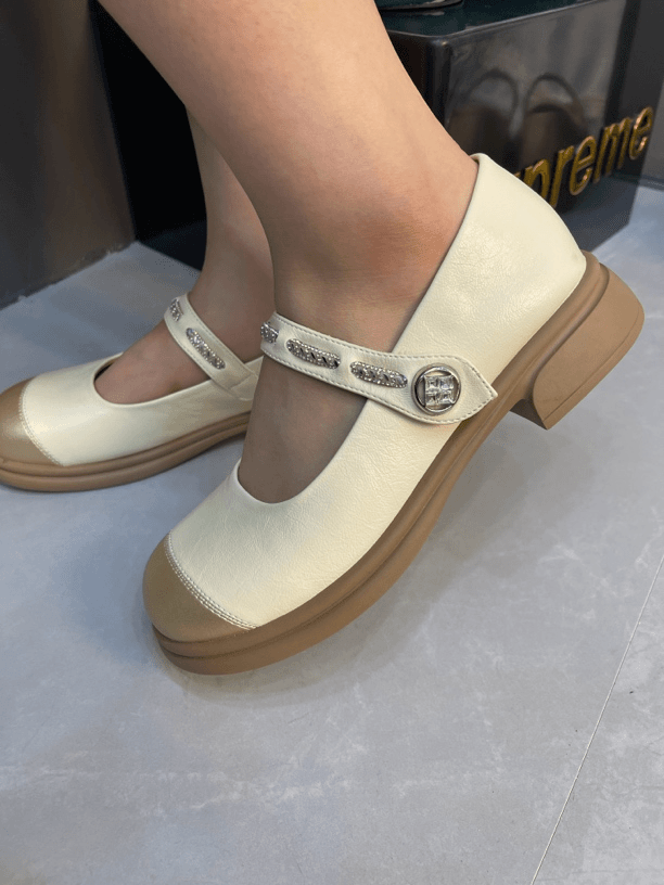 2024夏季女鞋时尚魔术贴百搭平跟小皮鞋浅口玛丽珍单鞋潮小香风