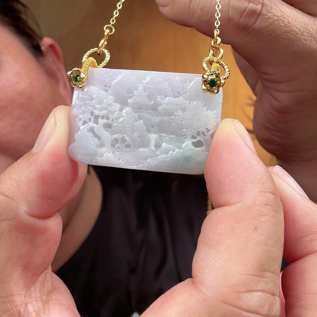 翡翠颈饰未镶嵌仿古