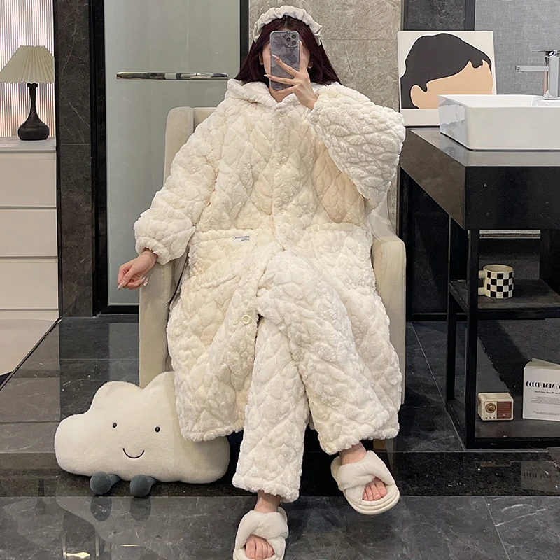 珊瑚绒夹棉睡袍睡衣女秋冬季三层加厚2023新款毛绒保暖家居服套装