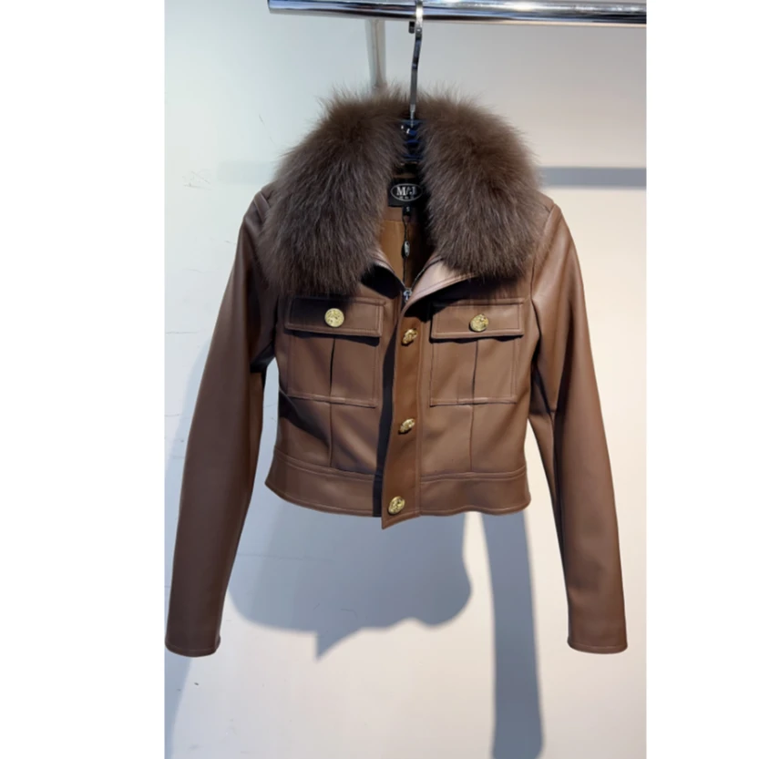 [SR]欧货<毛领皮衣>2024新款收身显瘦气质冬季皮衣外套短款时尚