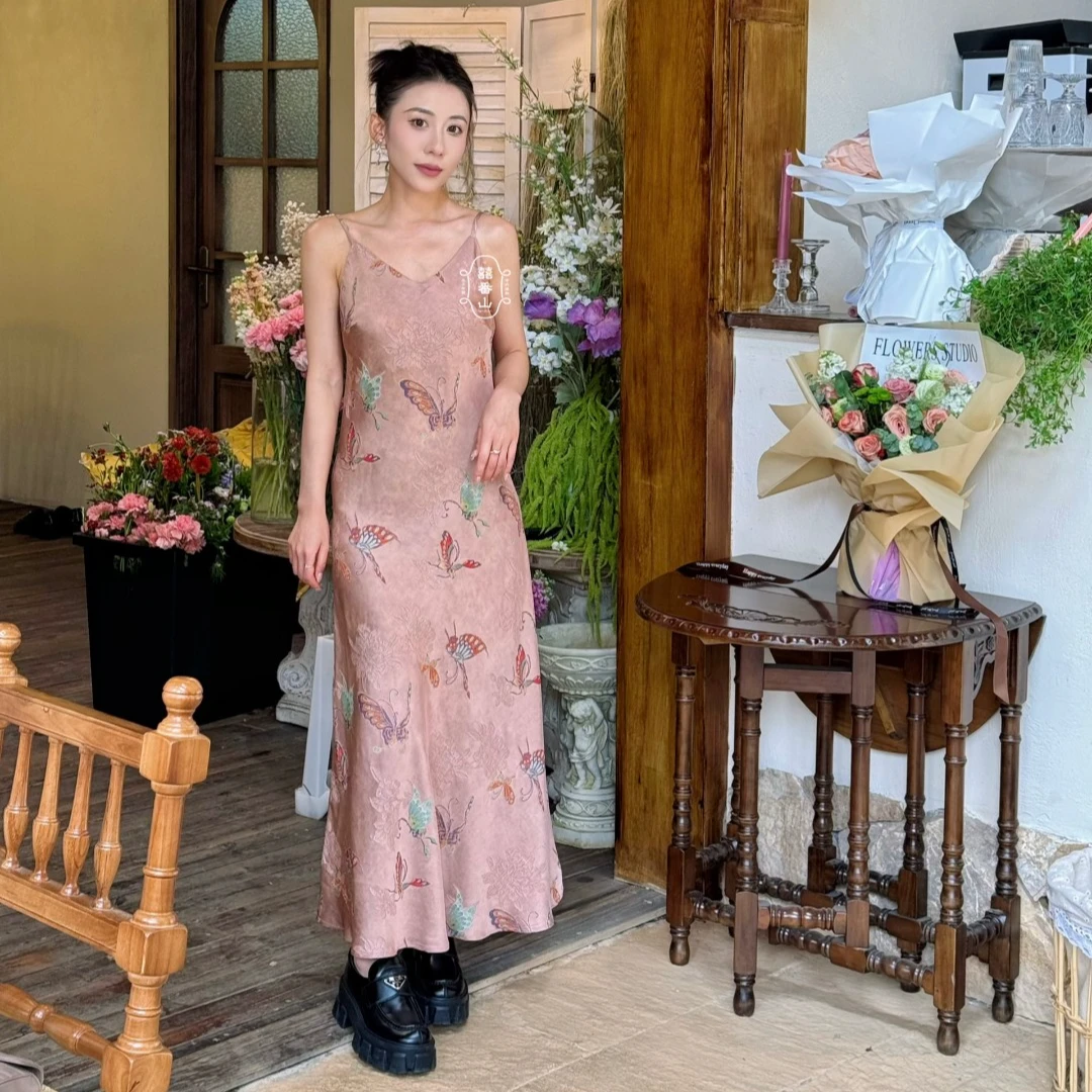 【囍番山·2025春夏】蝶梦·气质浅咖吊带裙