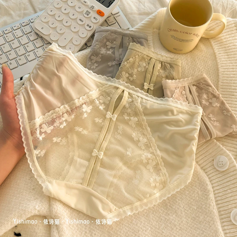 依诗猫纯欲风蕾丝内裤女士性感无痕女生2025新款夏季薄款禁欲短裤