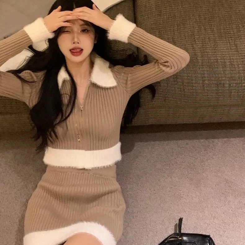 冬季套装裙两件套女秋冬加厚百搭高级洋气短款针织开衫包臀短裙子
