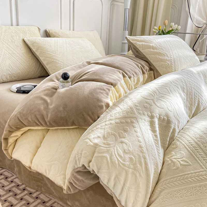 6D立体雕花纯色保暖牛奶绒四件套秋冬加厚保暖被套床单床上用品
