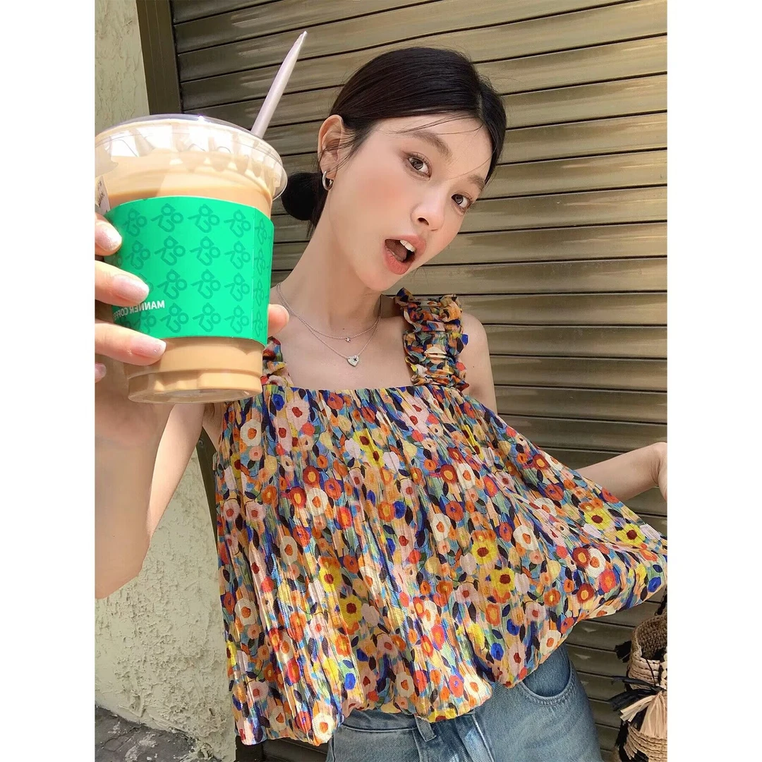 肌理感褶皱油画吊带小背心女夏季百搭宽松显瘦短款外穿娃娃衫上衣