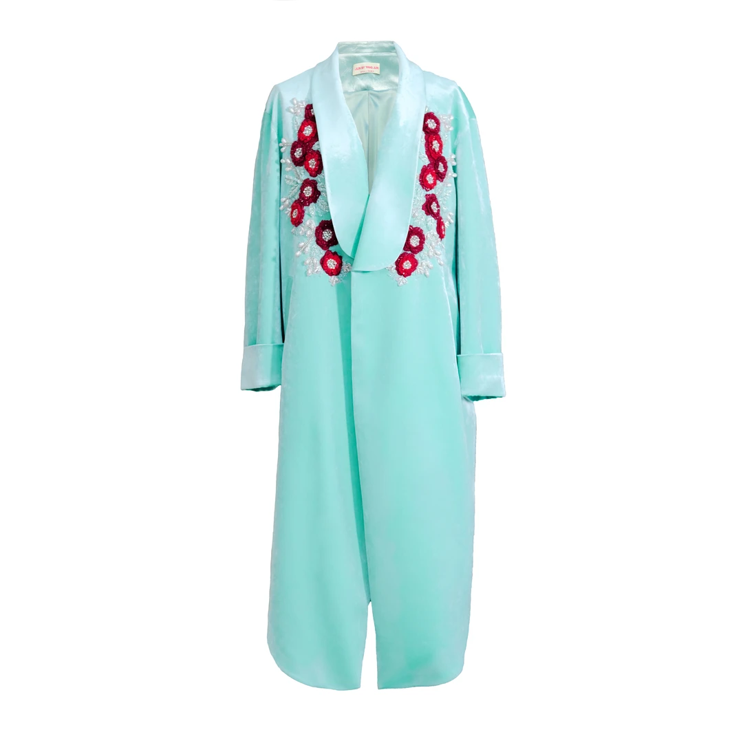 【年中回馈】JUNYANG杨君 24SS松石绿手工红梅钉珠丝绒风衣外套