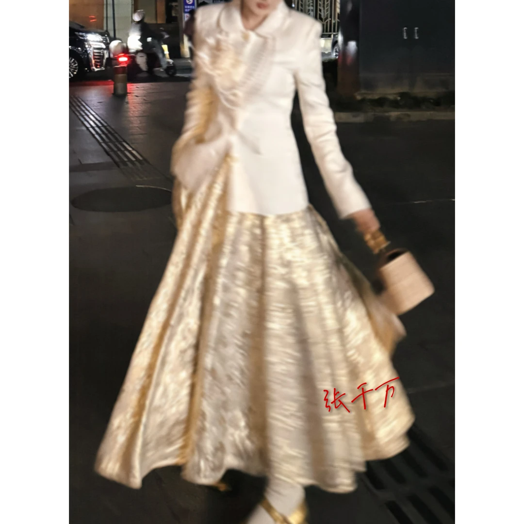 张千万 x JUNYANG 鎏金虞美人 重工暗纹提花工艺中式伞裙