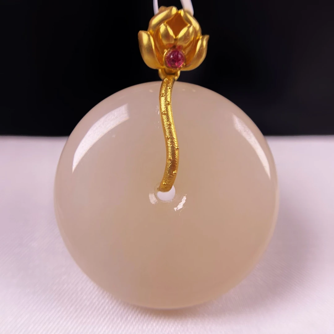天然和田玉野牛沟浓藕粉18K金莲花平安扣吊坠精品@0010
