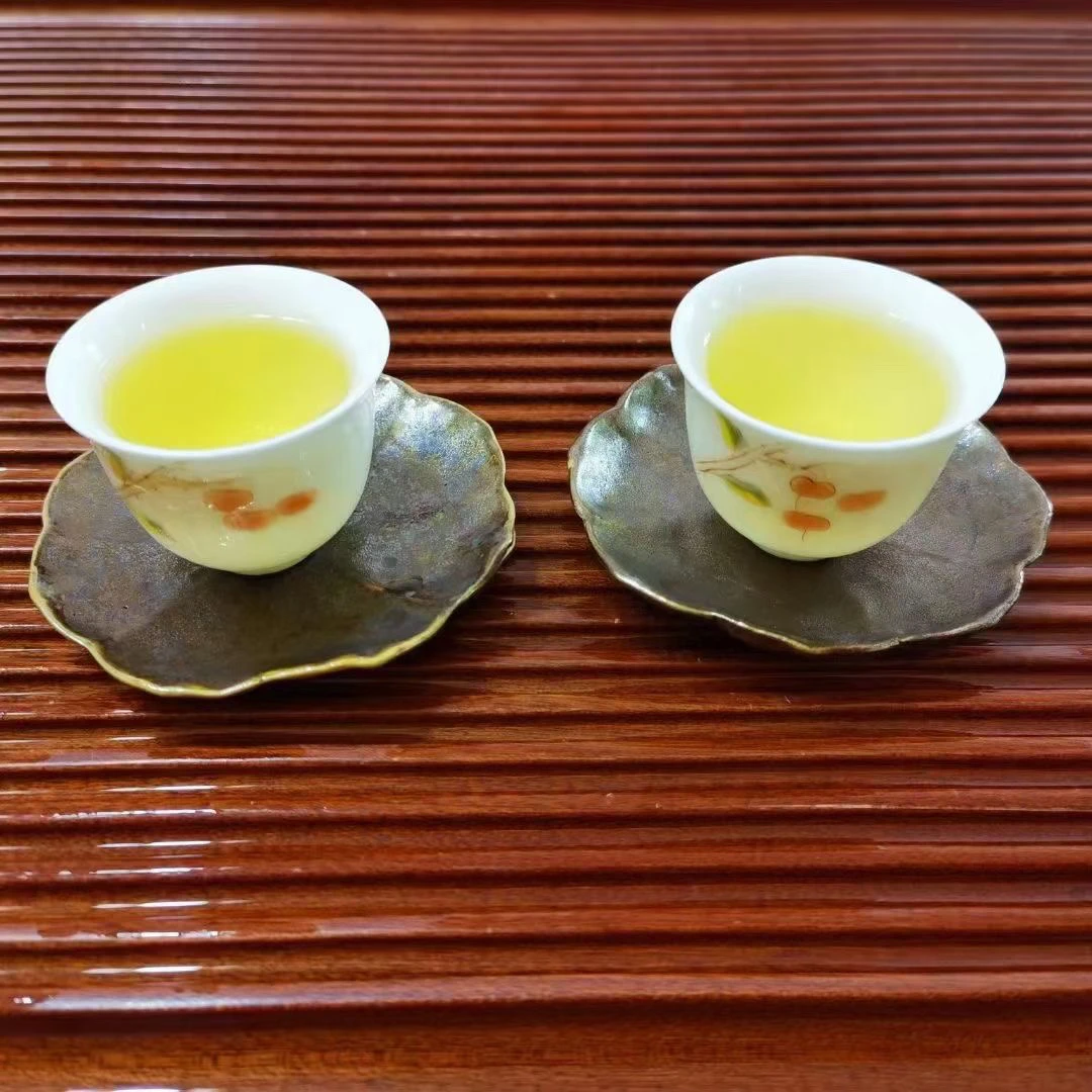 新【南迫单株】21年冰岛南迫百年古树单株头春手工紧压茶饼200克