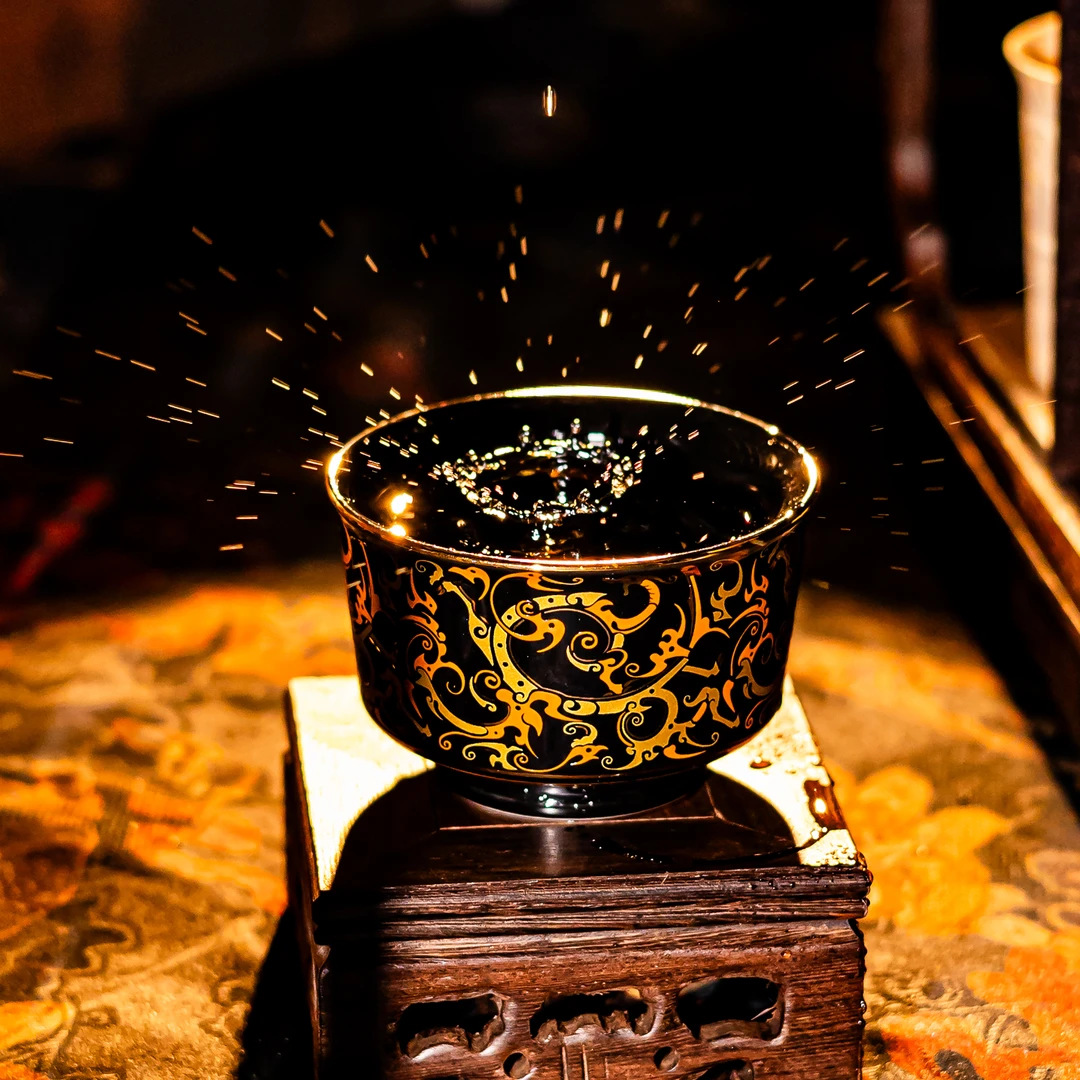 【西泠上新】金银错战国龙纹主人杯HX0541