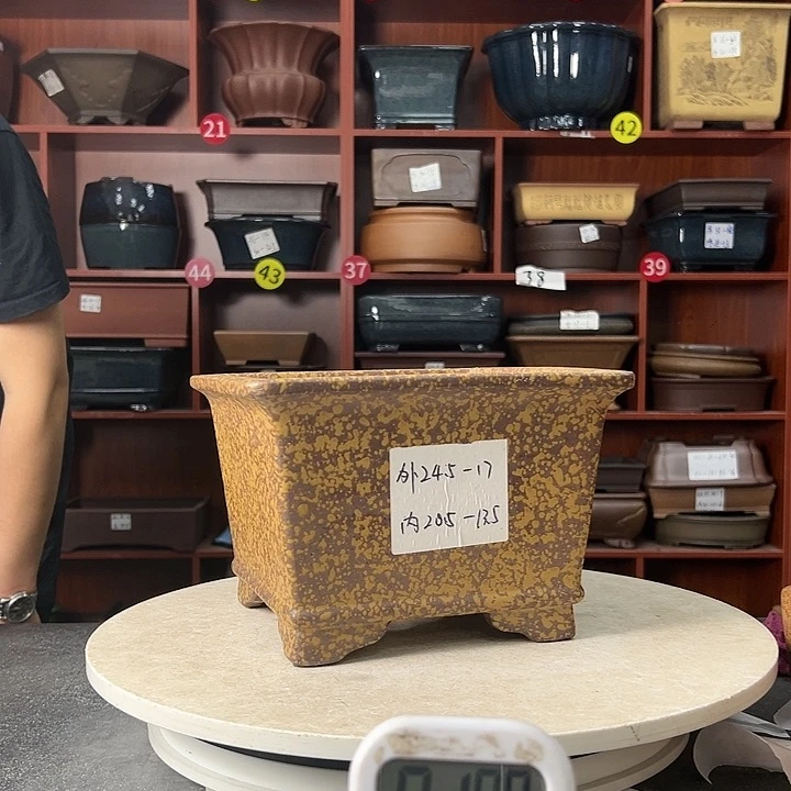 红陶20CM（含）-50CM（不含）宫***业