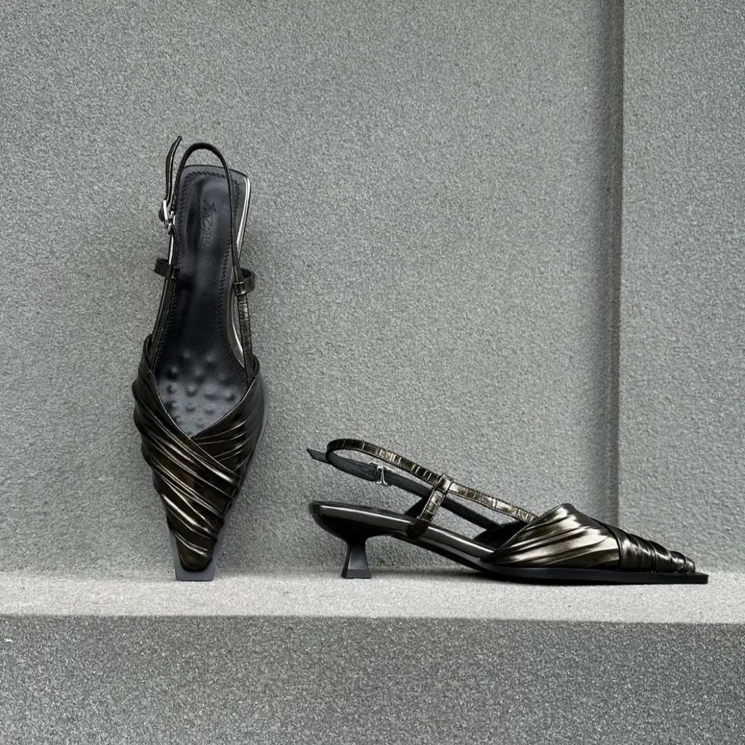 ORIGINAL 2024年夏季新款抓皱复古尖头浅口外穿凉鞋时装鞋