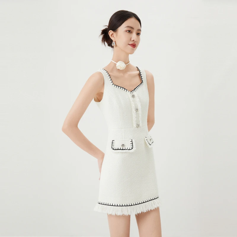 BADINA连衣裙时尚休闲气质轻奢秋冬粗花呢白色名媛633U089