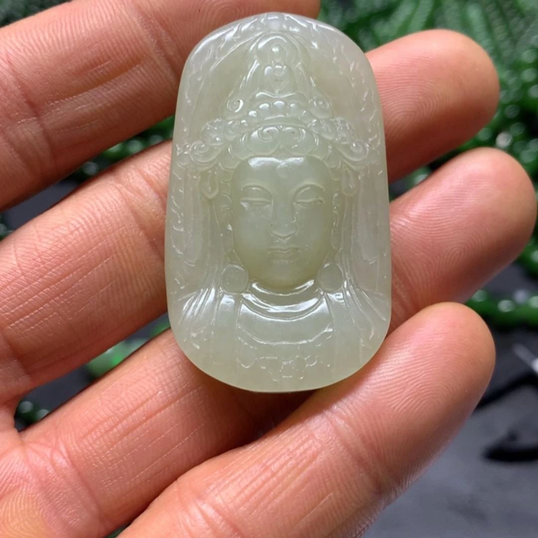 【闪购商品】和田玉吊坠(赠链)未镶嵌七**八