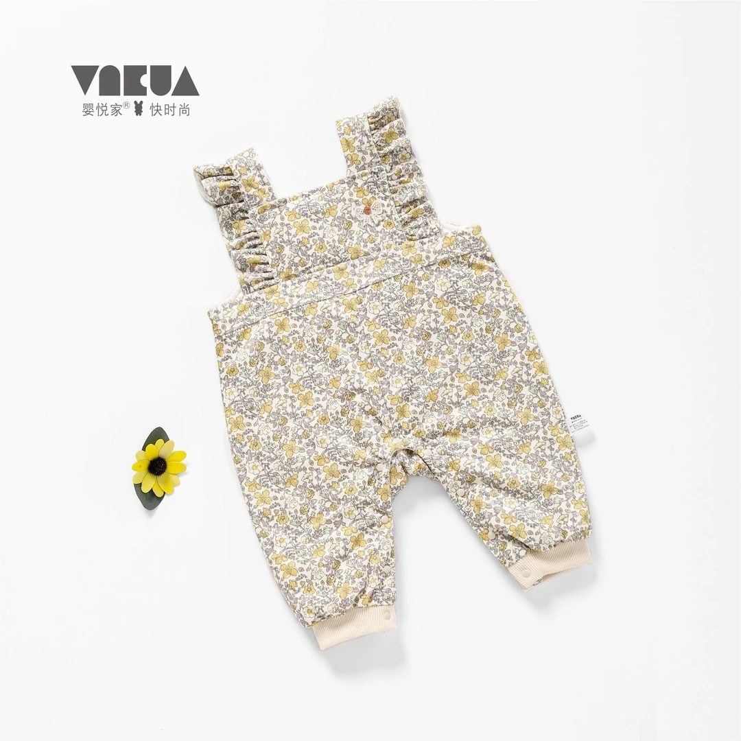 婴悦家冬季女宝宝清新碎花无袖爱丽小镜夹棉背带裤84682（800克）