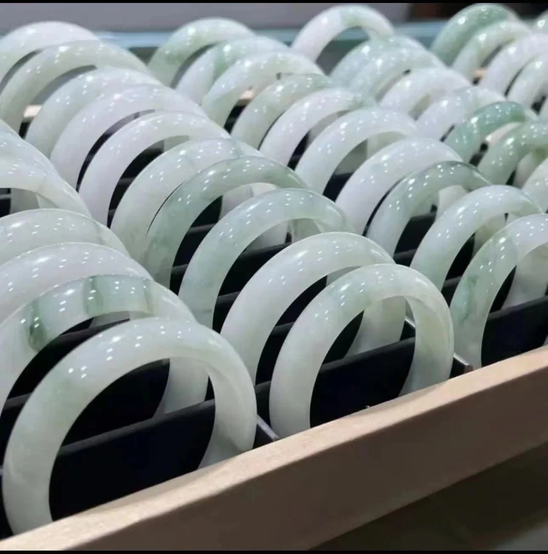 天山翠金丝玉手镯（以直播间下单实物为准拍一发一