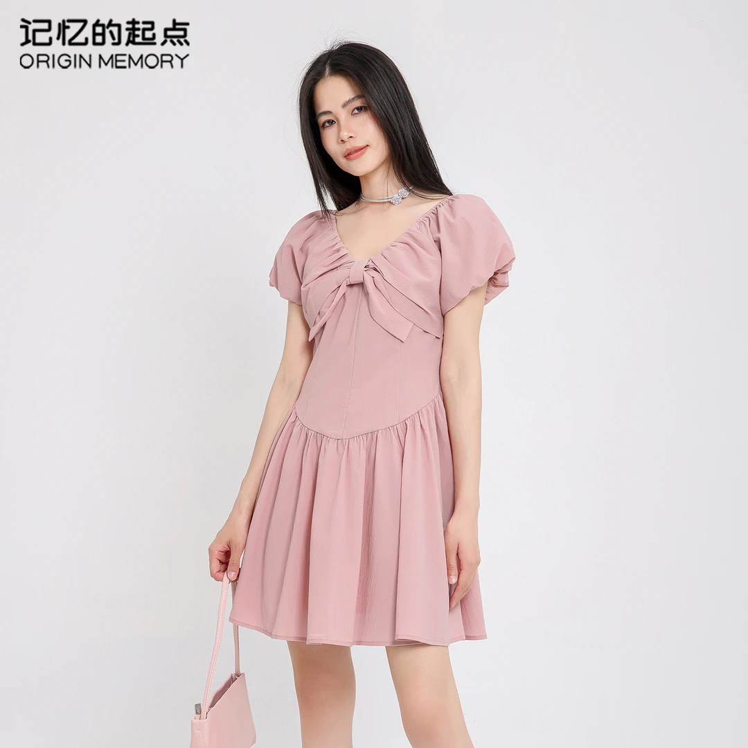 记忆的起点V领泡泡袖连衣裙女夏季时尚设计感辣妹68AX86850