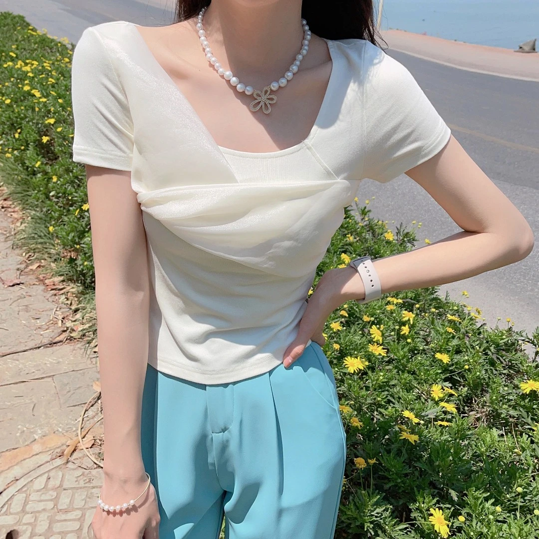 【夏款上新】简约风不规则设计感正肩显瘦短袖T恤女DMJ-S53697