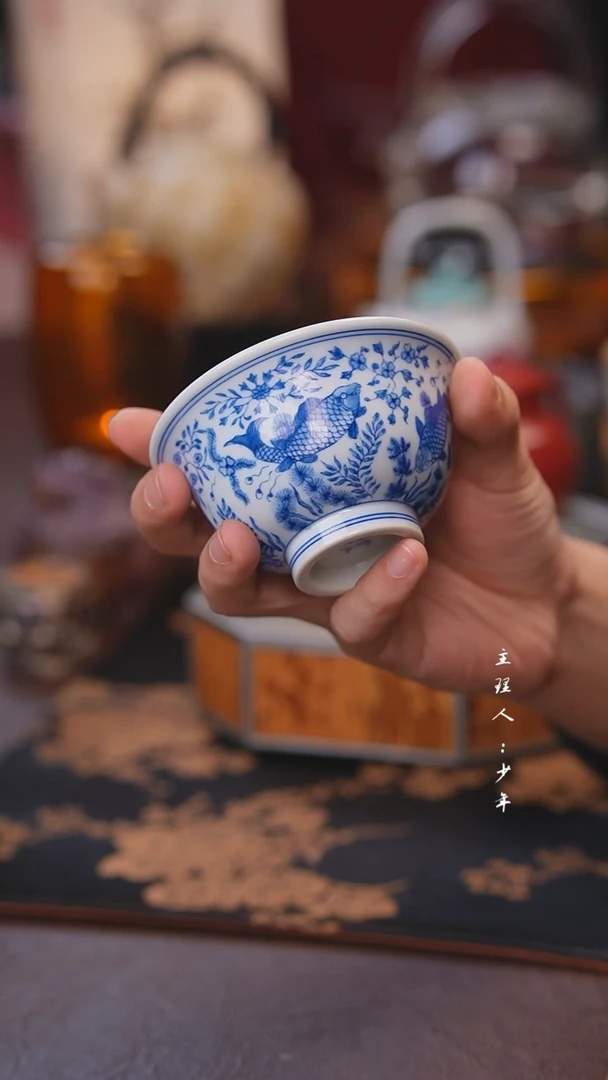 【闪购商品】其他闪购福利青花手绘鱼藻纹压手杯