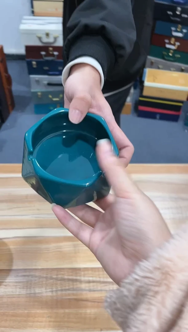 【闪购商品】瓷杯@