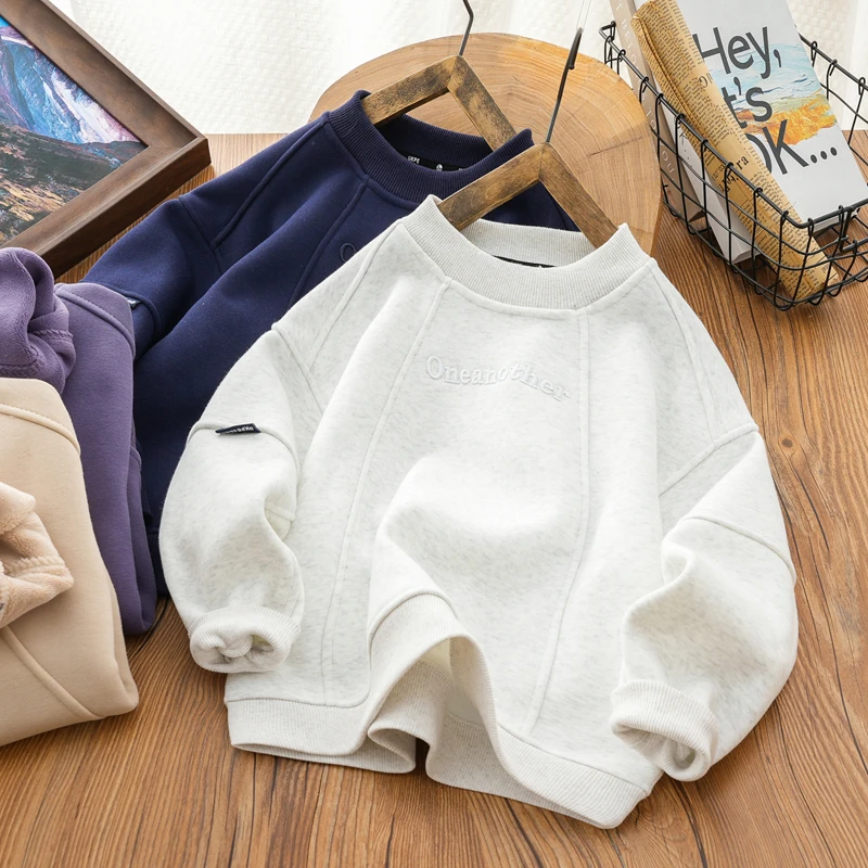 儿童秋冬新款一体加绒休闲套头卫衣男女童软糯百搭圆领拼接上衣潮