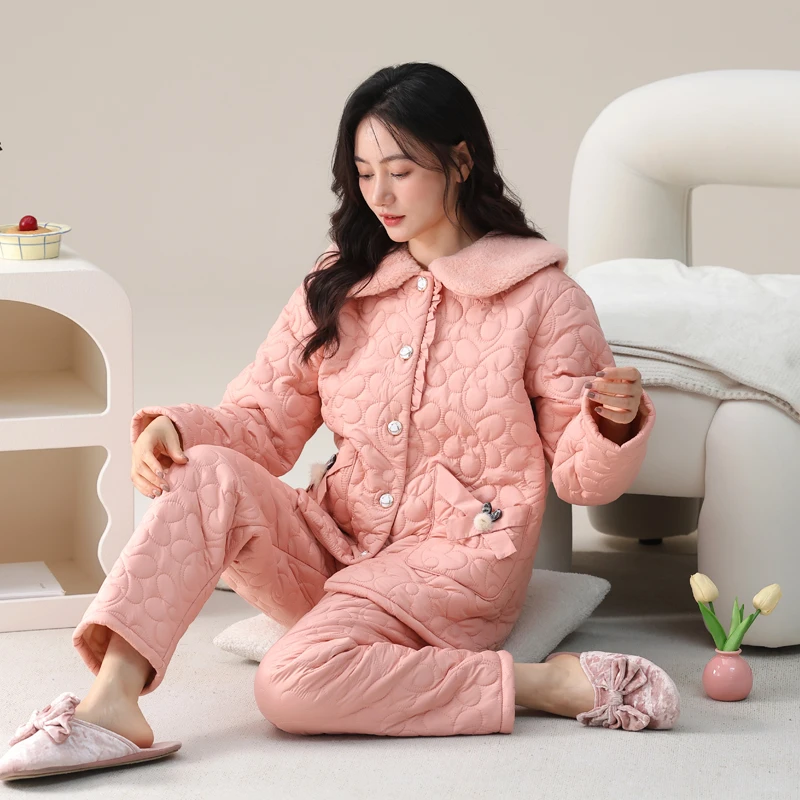 羽绒夹棉睡衣女款冬季2025新款加绒加厚三层珊瑚绒保暖家居服套装