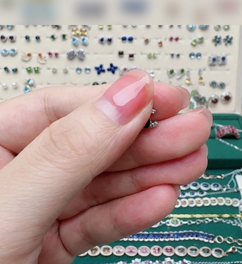 A透辉石耳饰银S925镶嵌22