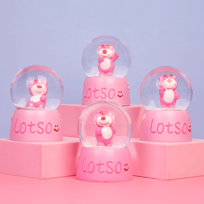 创意卡通草莓熊发光水晶球飘雪玻璃球树脂小夜灯雪花摆件灯饰礼物