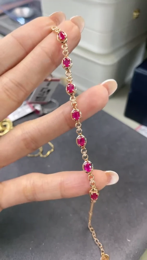 红宝石手链18K金镶嵌