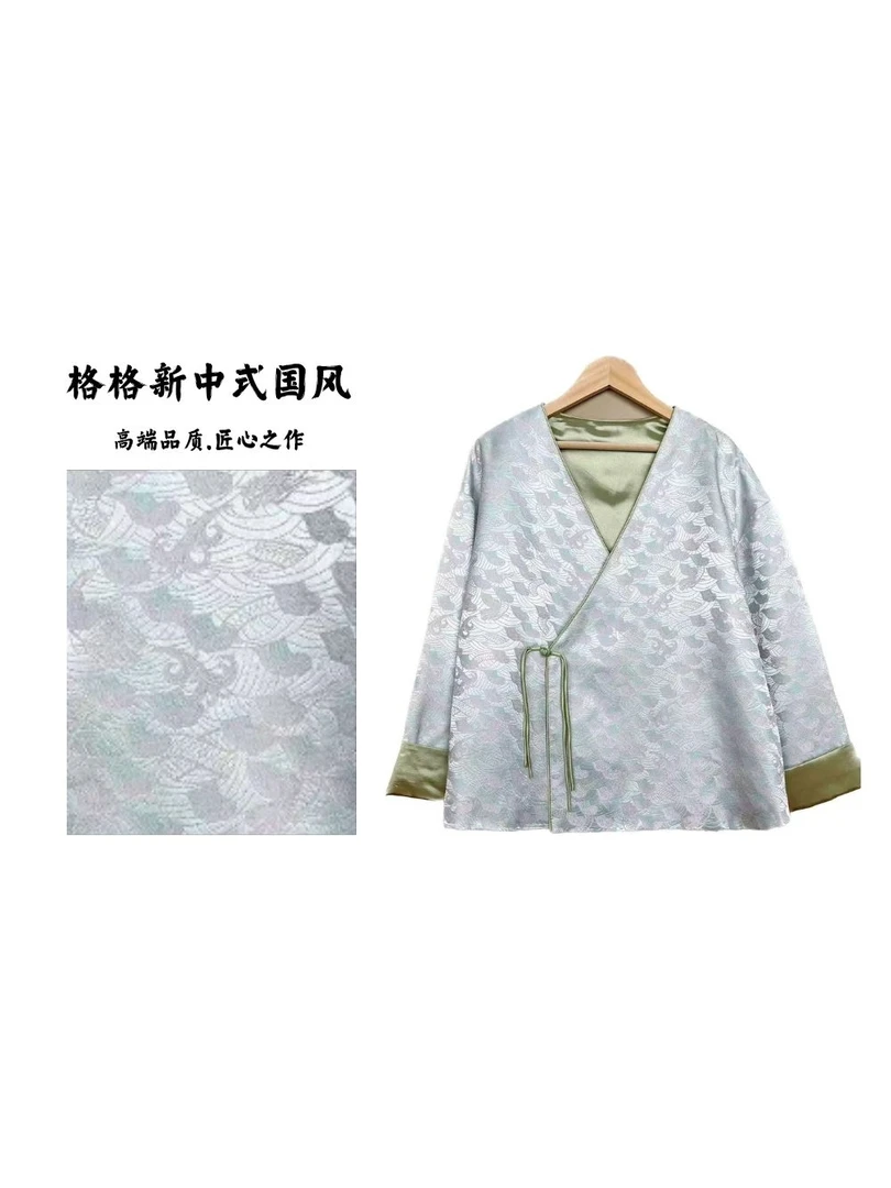 文渊阁【人鱼姬】高端缎面斜襟宽松女V领新中式国风盘扣印花上衣