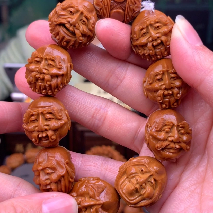 【闪购商品】橄榄核核雕须派十八罗汉