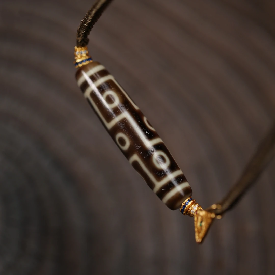 高定孤品款手工折线九眼玛瑙项链