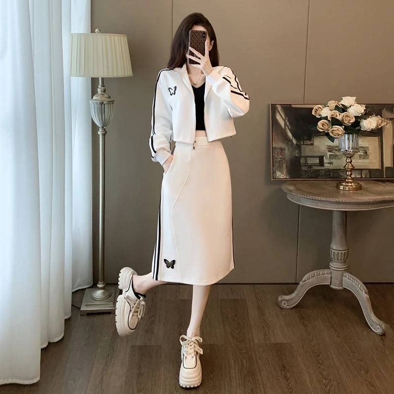 637时尚减龄运动套装裙秋冬短开衫运动外套休闲包臀半身裙两件套