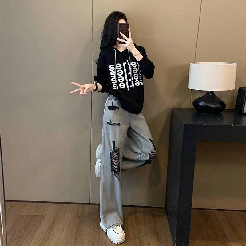 休闲运动套装女春秋季时尚网红爆款连帽卫衣破洞牛仔阔腿裤两件套