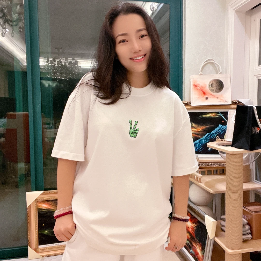 楷梵同款 男女同款 外星人手T恤 黑色白色 欧美风 Oversize 短袖