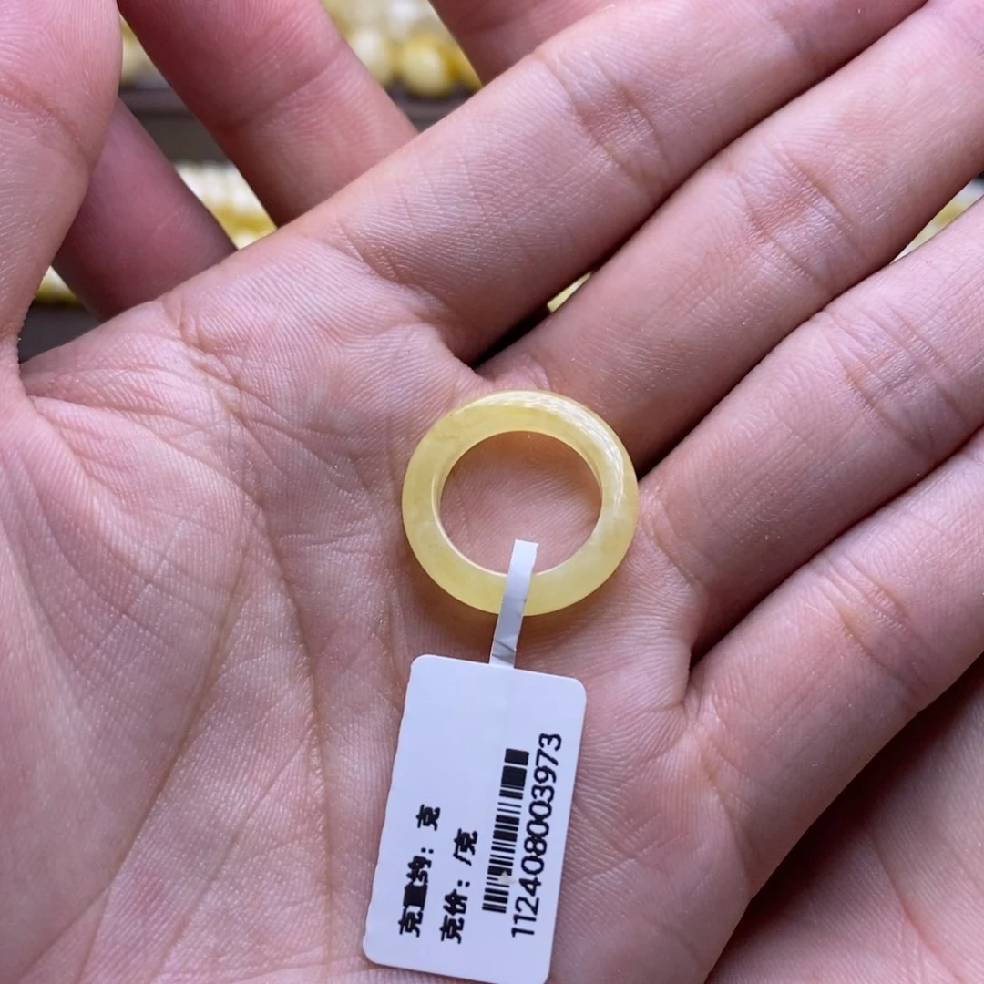 【闪购商品】蜜蜡裸石未镶嵌15+跑环