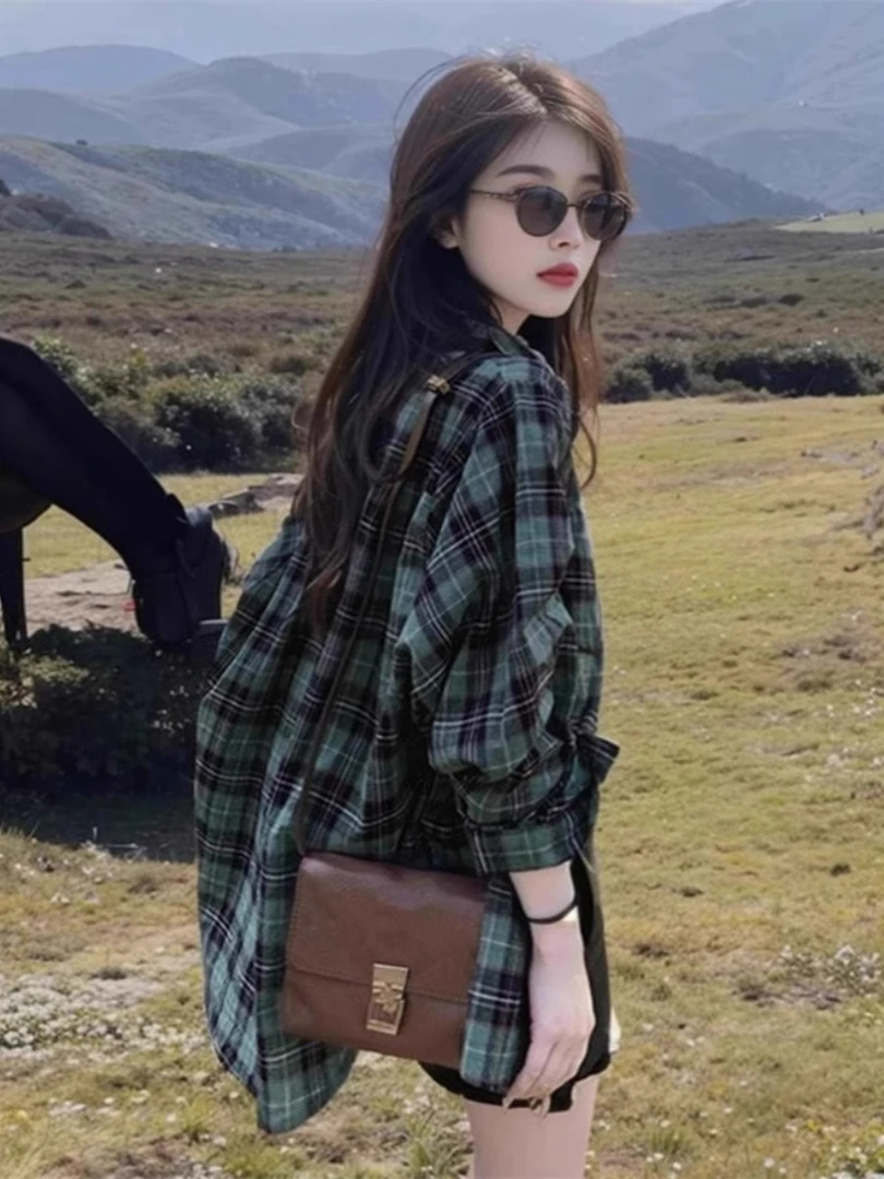 绿色格子衬衫外套女2025秋季薄款复古休闲宽松衬衣中长款防晒