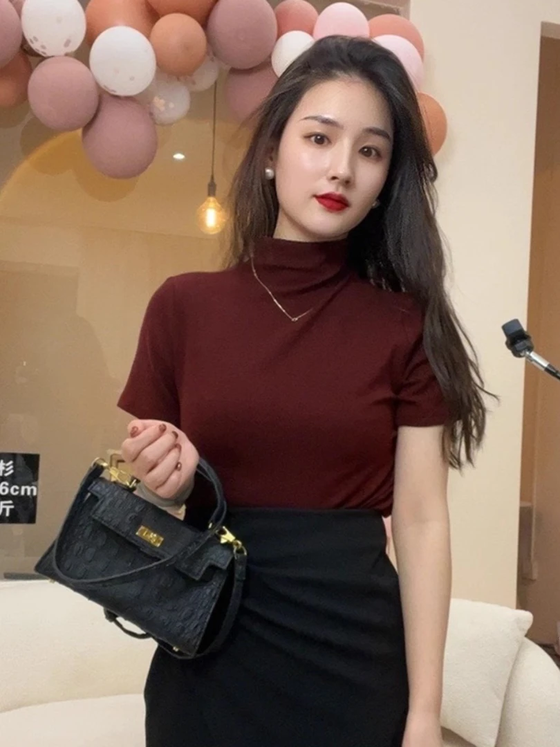 安可拉红色半高领打底衫女士春秋设计感欧货独特别致短袖T恤