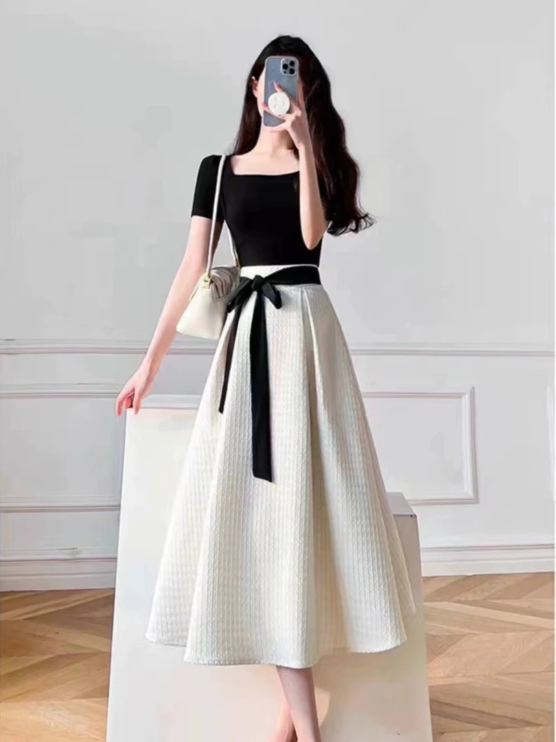 【1001-1100】蓓丽设计时尚感连衣裙