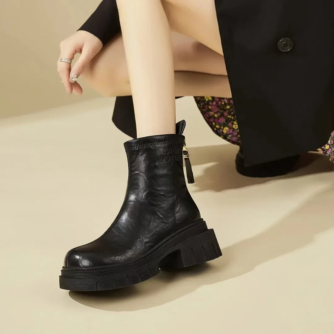 (M家）秋冬新款短靴女鞋短筒粗跟女靴子时装靴女靴8567